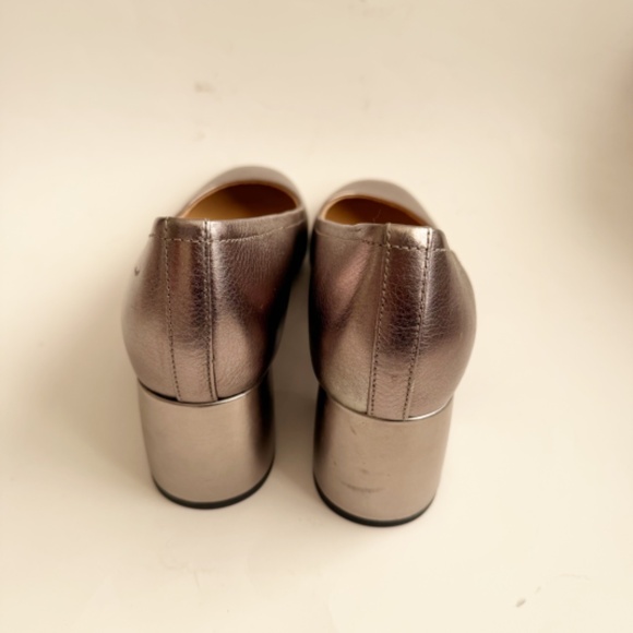 Vionic Carmel Leather Pumps Size 10 - Picture 3 of 7